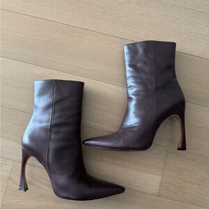 Alexandre Birman Elegant Brown Leather Ankle Boots